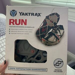 YAKTRAX - Gray and Red